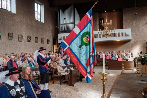 Sfeerbeeld Viering met Gilde-eer
